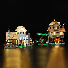 Load image into Gallery viewer, Lego Medieval Town Square 10332 Light Kit