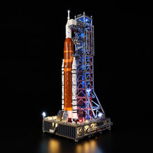 Load image into Gallery viewer, Lego NASA Artemis Space Launch System 10341 Light Kit
