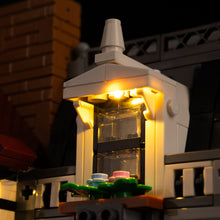 Load image into Gallery viewer, Lego Tudor Corner 10350 Light Kit