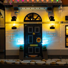 Load image into Gallery viewer, Lego Sherlock Holmes: Book Nook 10351 Light Kit