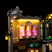 Load image into Gallery viewer, Lego Sherlock Holmes: Book Nook 10351 Light Kit