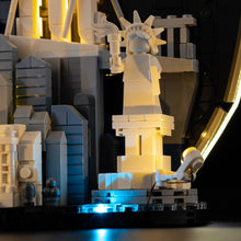 Load image into Gallery viewer, Lego New York City – The Big Apple 21066 Light Kit