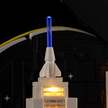 Load image into Gallery viewer, Lego New York City – The Big Apple 21066 Light Kit