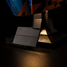Load image into Gallery viewer, Lego McLaren Mastercard F1® Team Oscar Piastri Helmet 43017 Light Kit