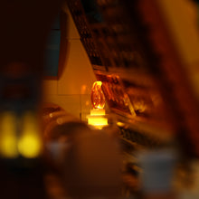 Load image into Gallery viewer, Lego Snow White and the Seven Dwarfs' Cottage 43242 Light Kit