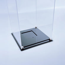 Load image into Gallery viewer, BrickFans Premium Display Case for Single Helmet