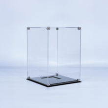 Load image into Gallery viewer, BrickFans Premium Display Case for Single Helmet