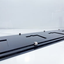 Load image into Gallery viewer, BrickFans Premium Display Case for 5 x Lego Helmets