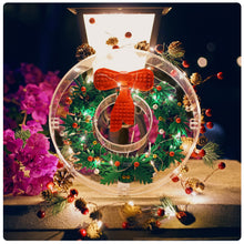 Load image into Gallery viewer, Lego Christmas Wreath 40426 Display Case - BrickFans
