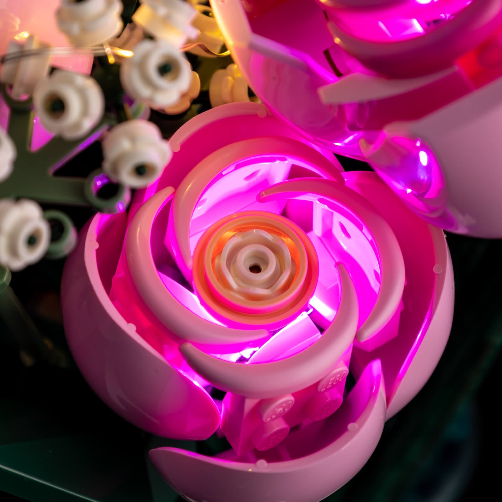 Lego Roses Kit Lego Bouquet of Pink Roses 10374 Light Kit | BrickFans
