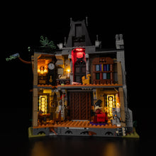 Load image into Gallery viewer, Lego Mayor Manor 11383 Light Kit
