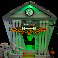 Load image into Gallery viewer, Lego Disney Tim Burton's The Nightmare Before Christmas 21351 Light Kit

