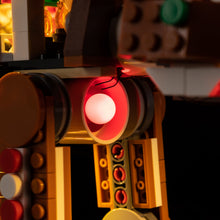 Load image into Gallery viewer, Lego Gingerbread AT-AT Walker 40806 Light Kit - BrickFans
