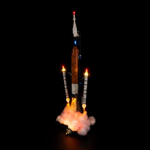 Load image into Gallery viewer, Lego NASA Artemis Space Launch System Rocket 42221 Light Kit
