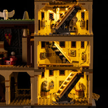 Load image into Gallery viewer, Lego Hogwarts Castle - The Main Tower 76454 Light Kit
