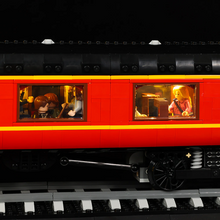 Load image into Gallery viewer, Lego Hogwarts Express – Collectors Edition 76405 light kit - BrickFans
