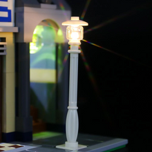 Load image into Gallery viewer, Lego Lamp Post With LED Installed - BrickFans
